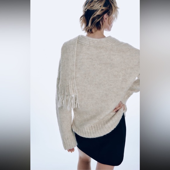 Women Zara Knit Sweater With Scarf Size Small - Picture 4 of 9